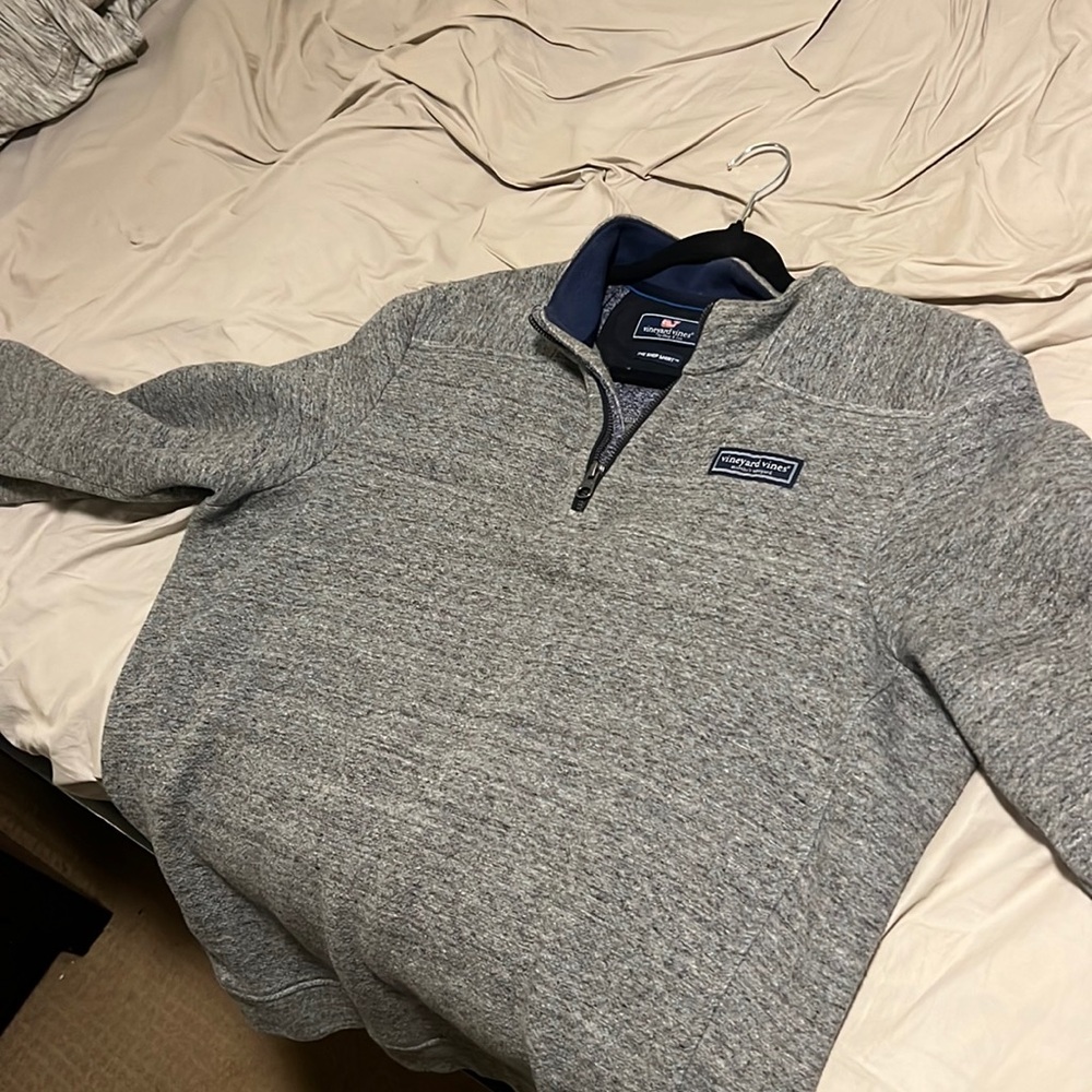 Vineyard Vines quarter zip